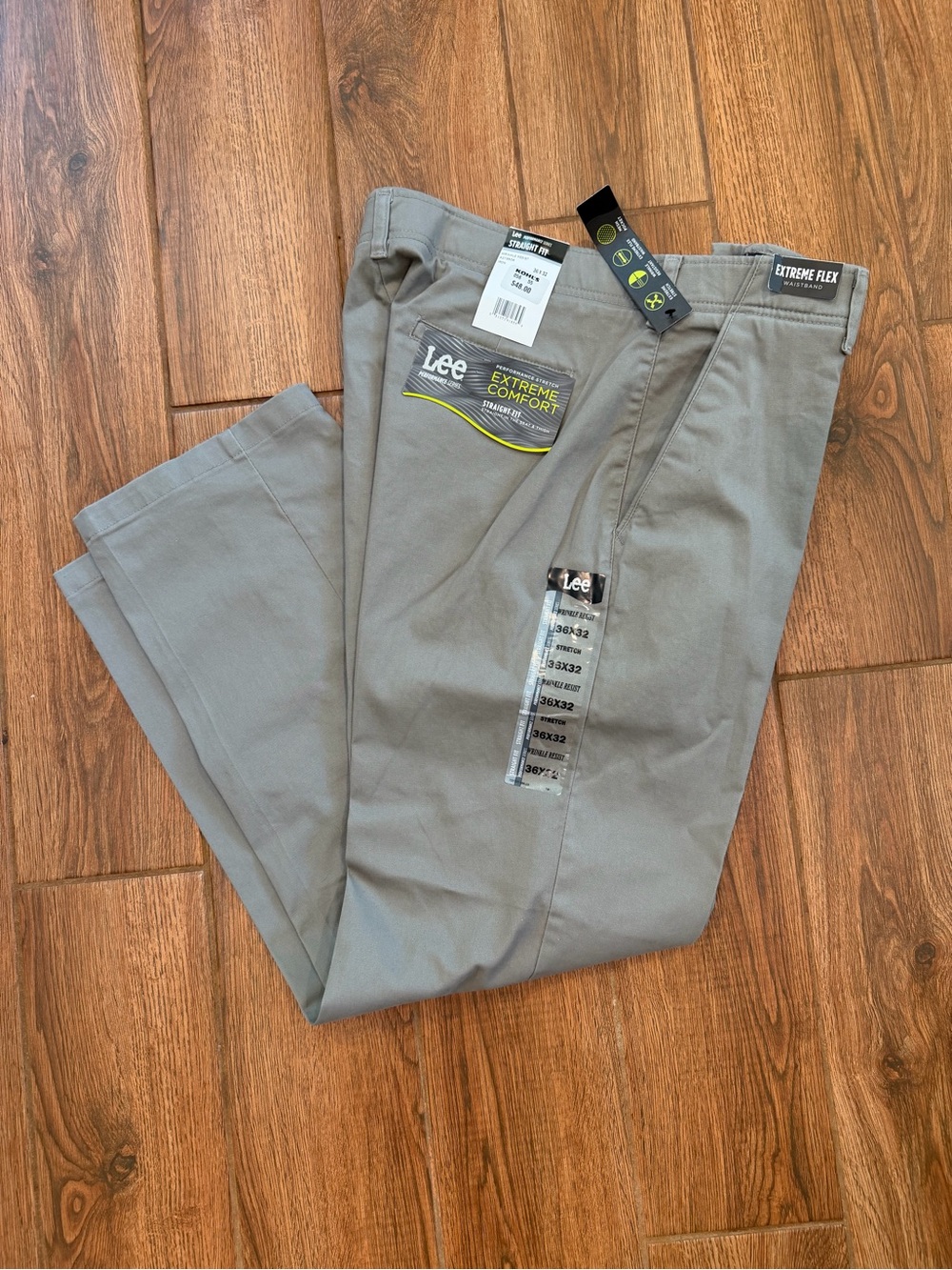 Lee Extreme Comfort Men’s Chino Pants - Gray 36x32 / nwt